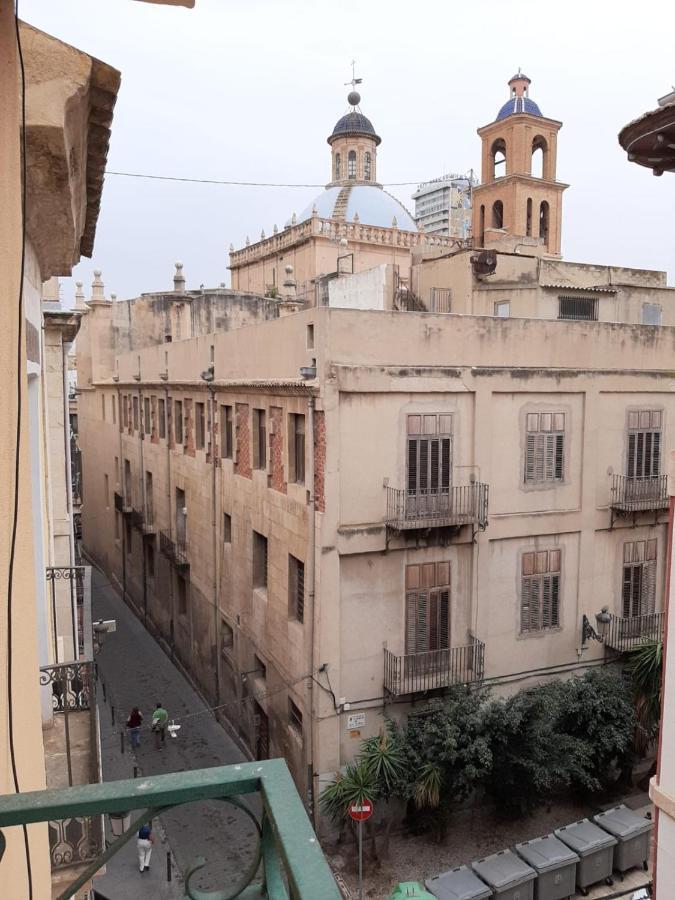 אליקאנטה La Basilica Apartaments Gam מראה חיצוני תמונה